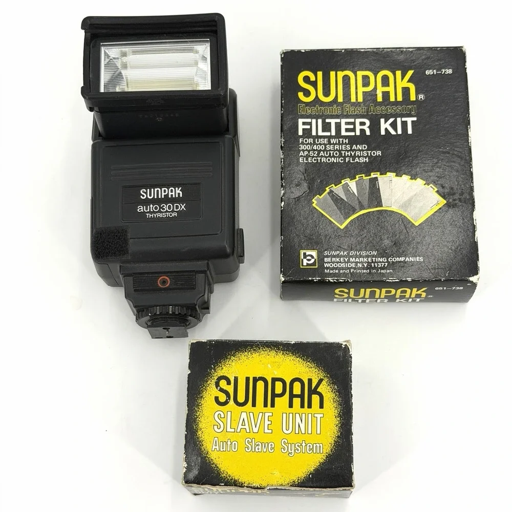 Sunpak Dedicated TTL Flash for Nikon 30 DX Filter Kit Auto Slave System Tested